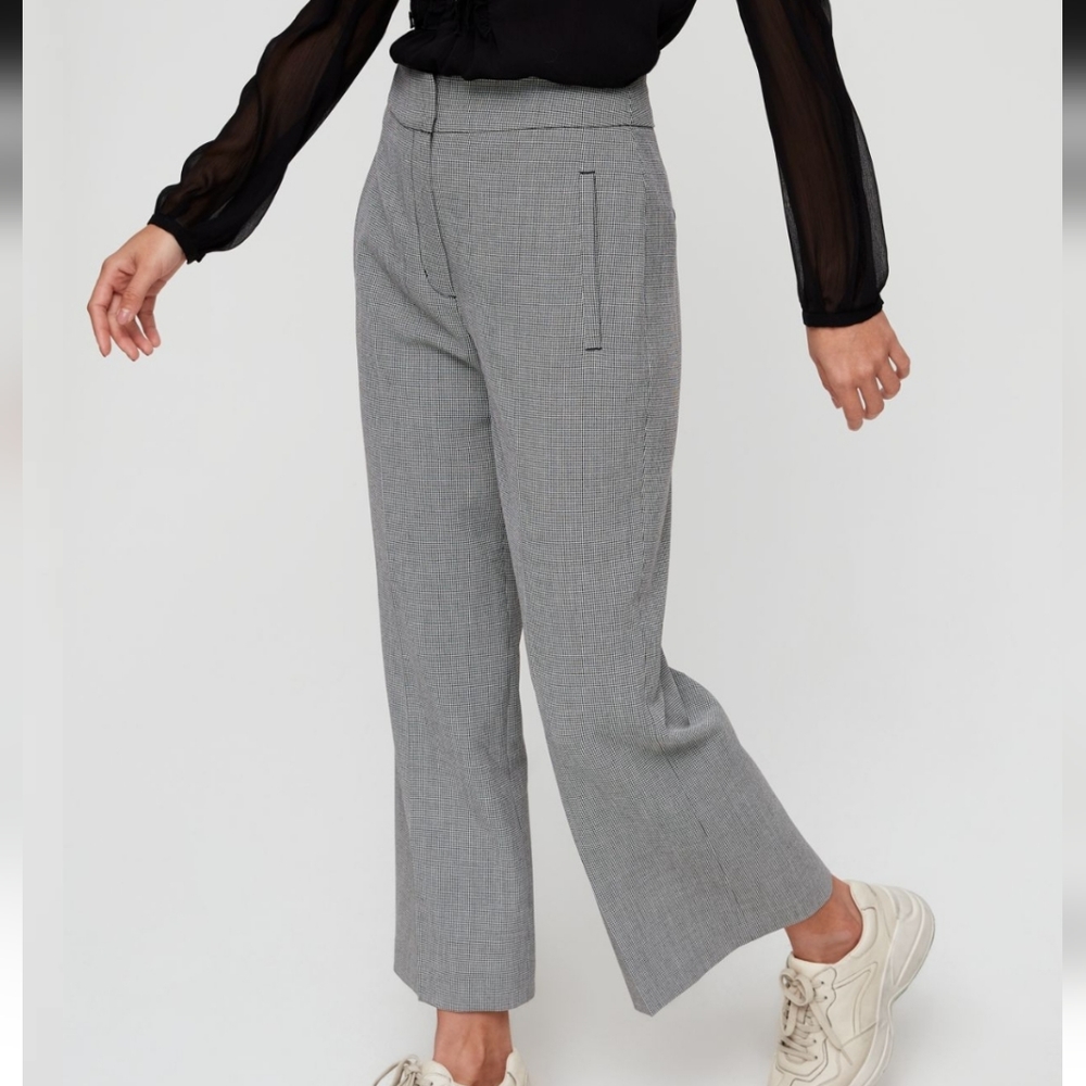 Aritzia (in tan) Little Moon Malva Pant size 8 beige cropped ankle wide leg pant - Picture 3 of 11